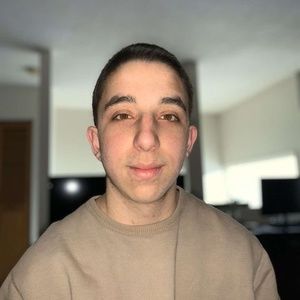 Meet your Posher, Nicholas